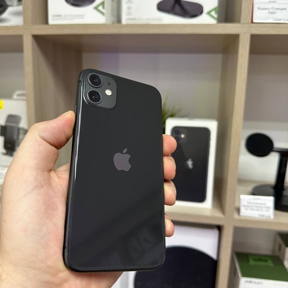 iPhone 11